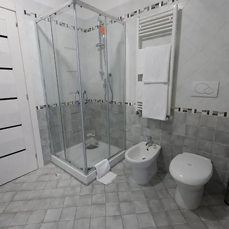 بيت ضيافة La Perla Stalettì