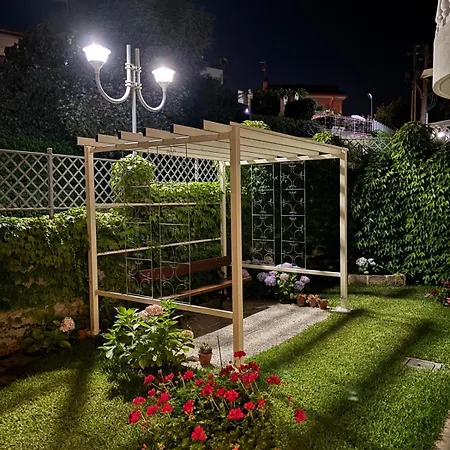 بيت ضيافة La Perla 4*