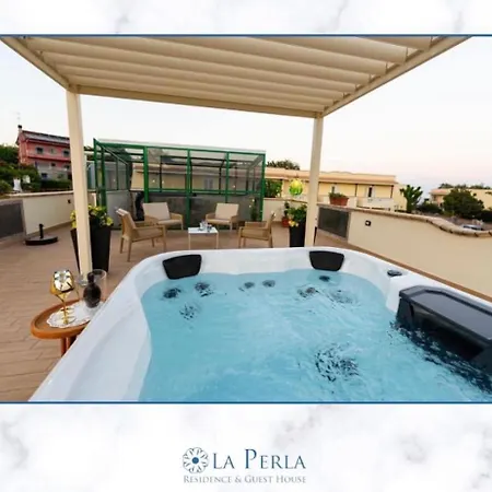 La Perla Casa de hóspedes 4*